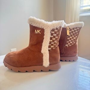 Girls Size 12 Michael Kors Furry Boots